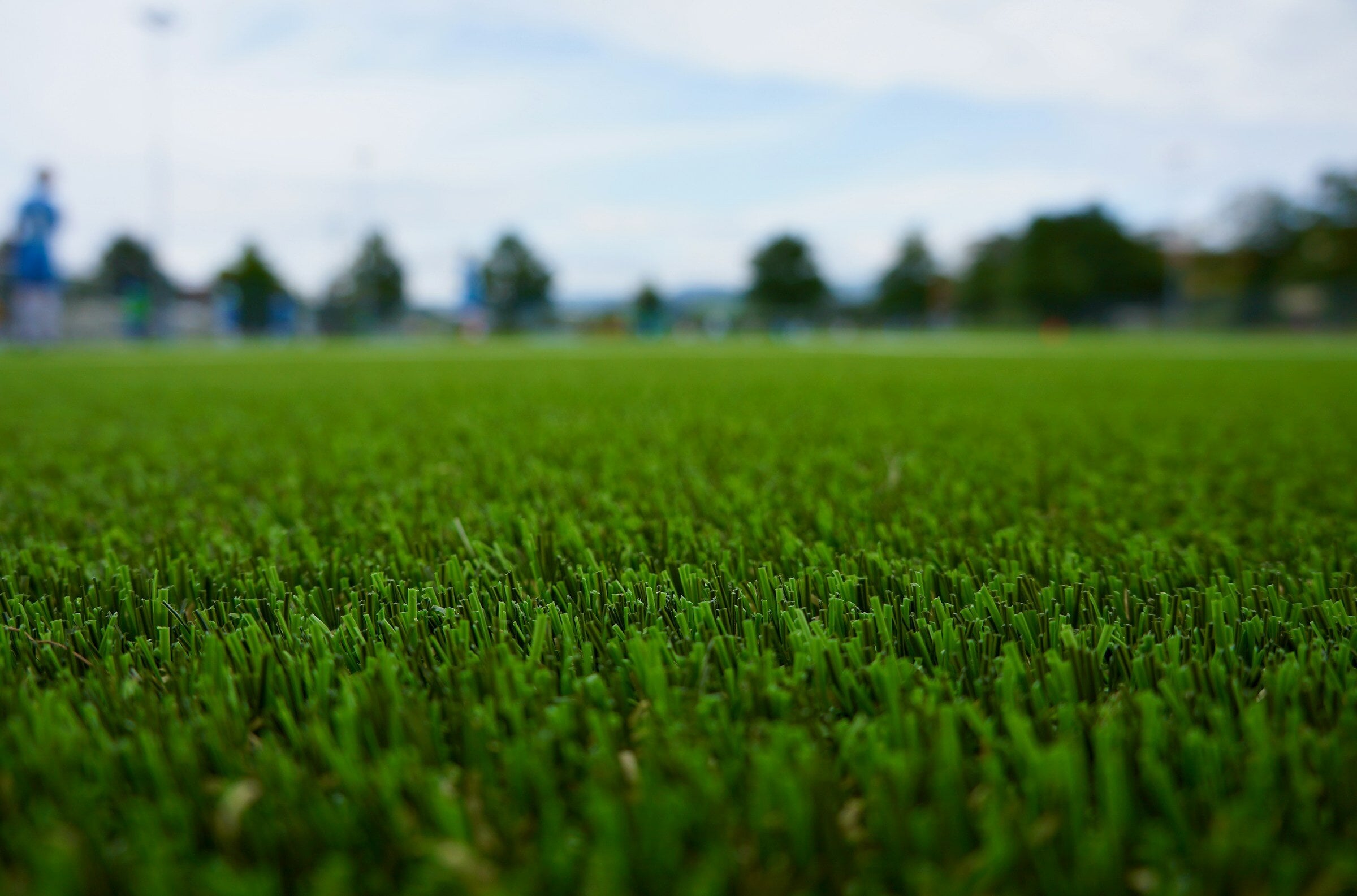 How to Maintain Artificial Grass: A Practical Guide to Keeping Your Turf in Top Shape